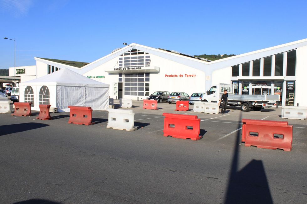 Location de tente dans les MIN a Rouen